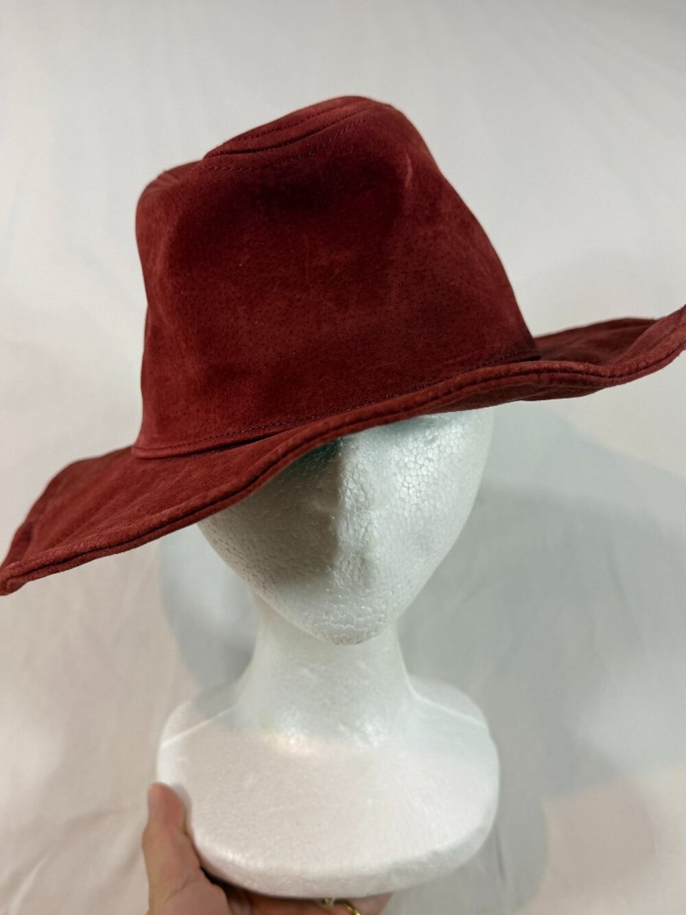 Peter Grimm hat. Follow the rabbit true character 100% leather